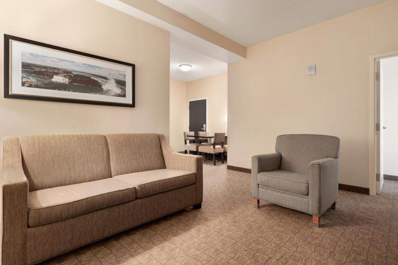 Wyndham Garden Niagara Falls Fallsview Buitenkant foto