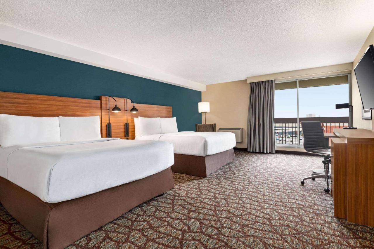 Wyndham Garden Niagara Falls Fallsview Buitenkant foto