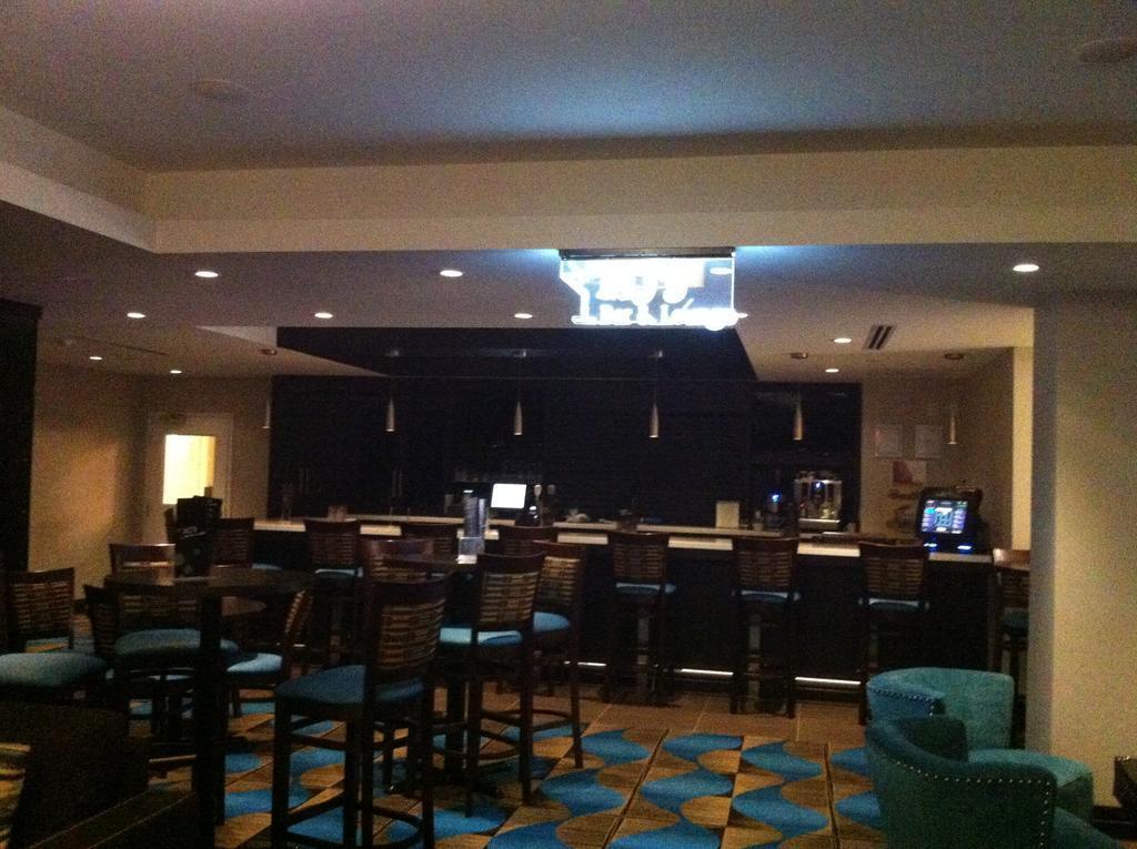 Wyndham Garden Niagara Falls Fallsview Buitenkant foto